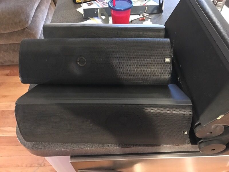 JBL Sat 20 5.1 speakers