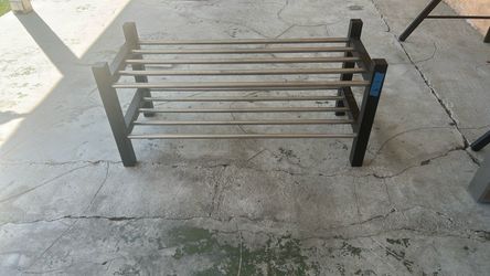 Para sus zapatos en muy buenas condiciones, como lo mira sólo $10