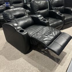 Theatre Seating. 6 Seats Electric 