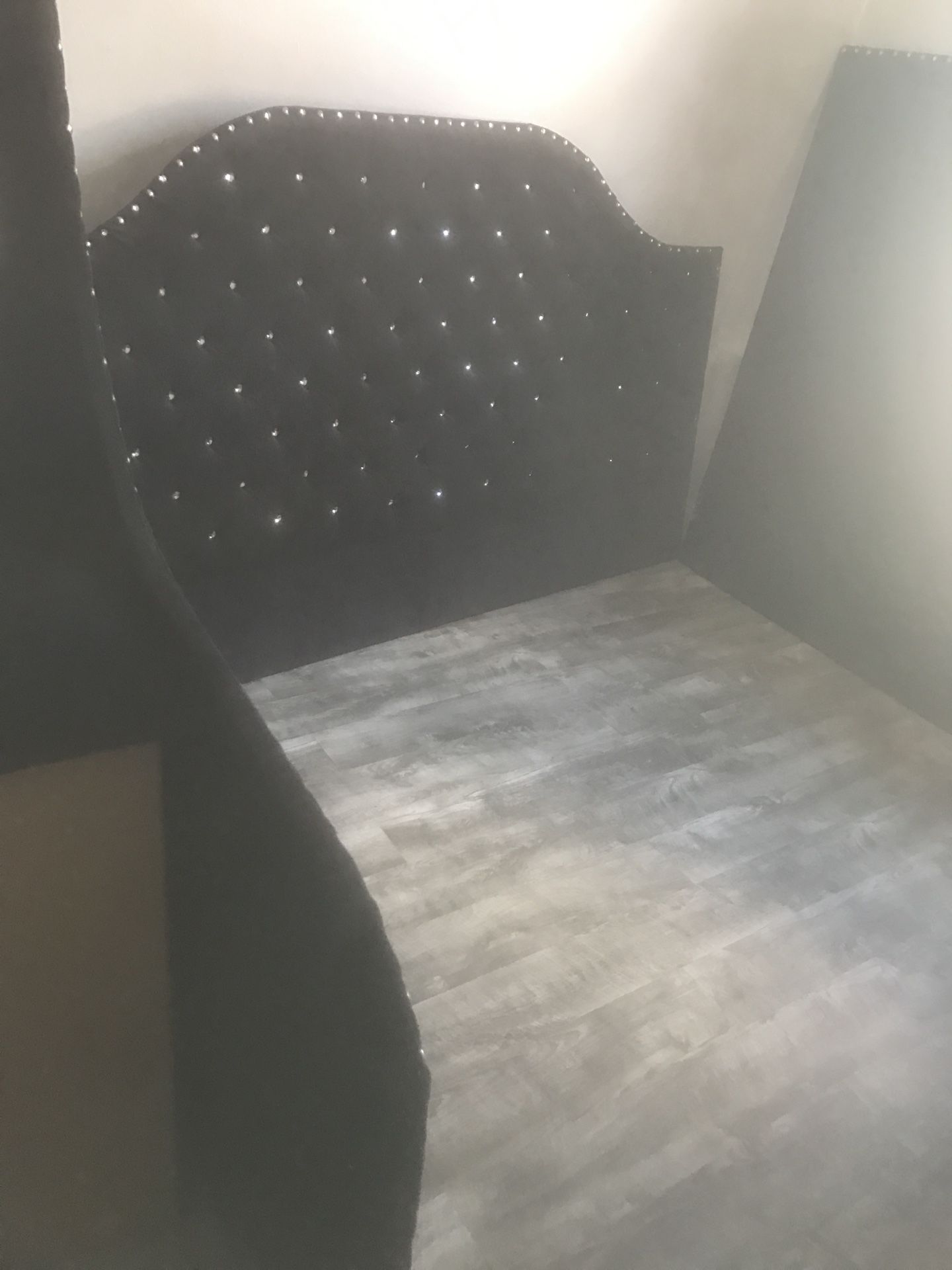 Custom Made tufted Queen Size Daybed