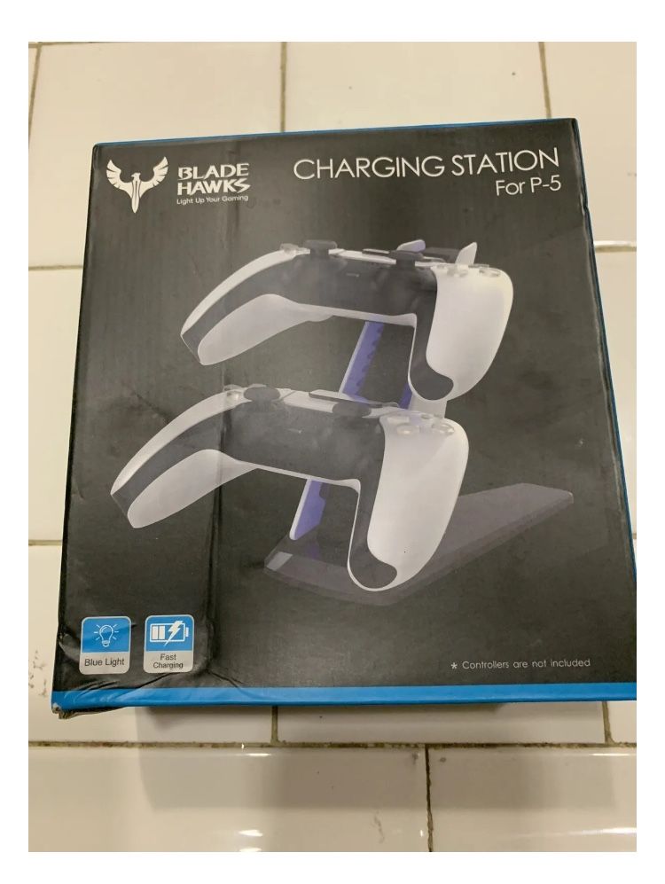 Blade Hawks Sony PlayStation 5 PS5 Remote Controller Charging Station NEW IN BOX