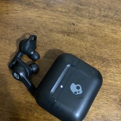 Skyllcandy indy fuel Bluetooth earphones 