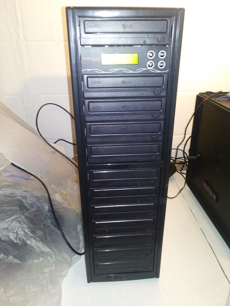 DVD CD Duplicator Tower Like New With 12 MDISK decks