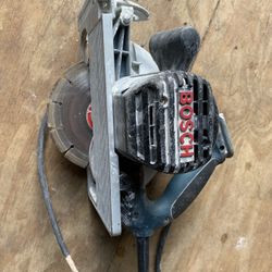  Bosch Saw 15 Amps Circular Saw With Blade 
