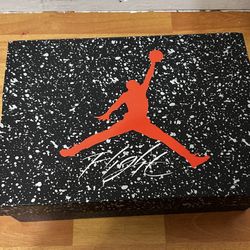 Jordan Spizike Low Sneakers Size 11 .5