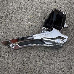 Shimano 105 Front Derailleur