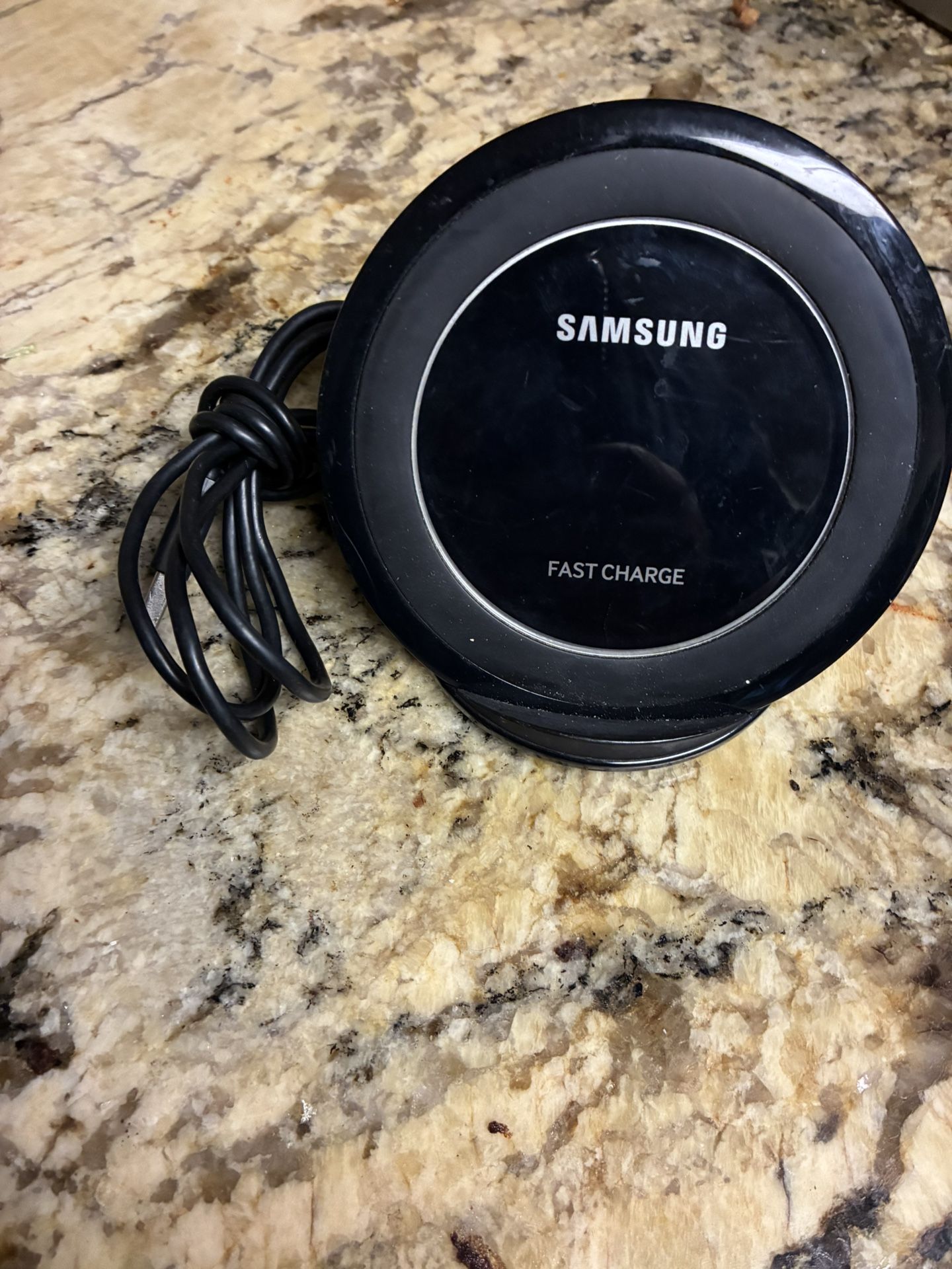 Samsung EP-NG930 Fast Charge Wireless Charging Stand