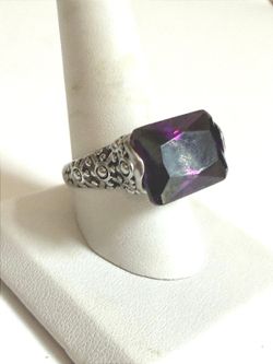 Vintage 9.75 Style Silver Tone Ring with Large Rectangular Purple Gemstone