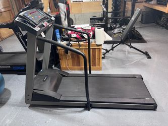Nautilus T340.2 Trimline Treadmill