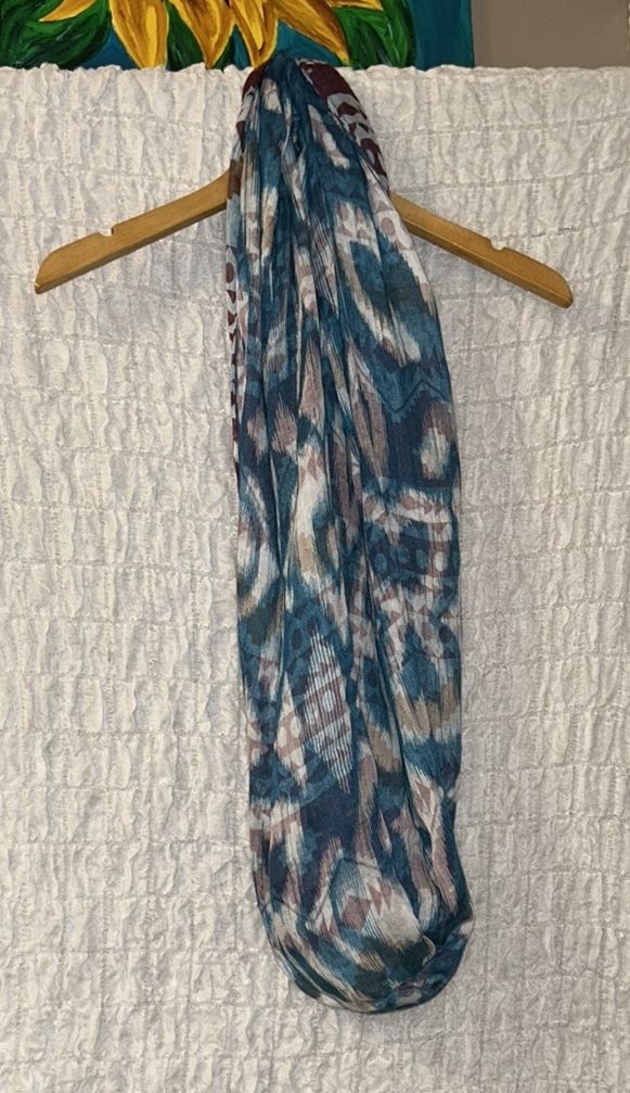 Multicolor Patterned Scarf
