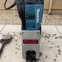 Tile Removal Machine – Makita Demolition Hammer w/ Scraper & Pearl Stand