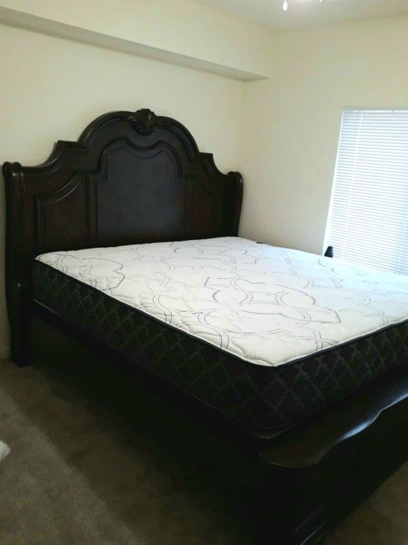 NEW KING MATTRESS AND BOX SPRING 😉 100% QUALITY & CONFORM 👌