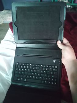 Blue tooth keyboard