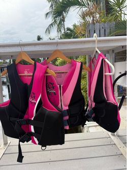 Life Jackets (3)