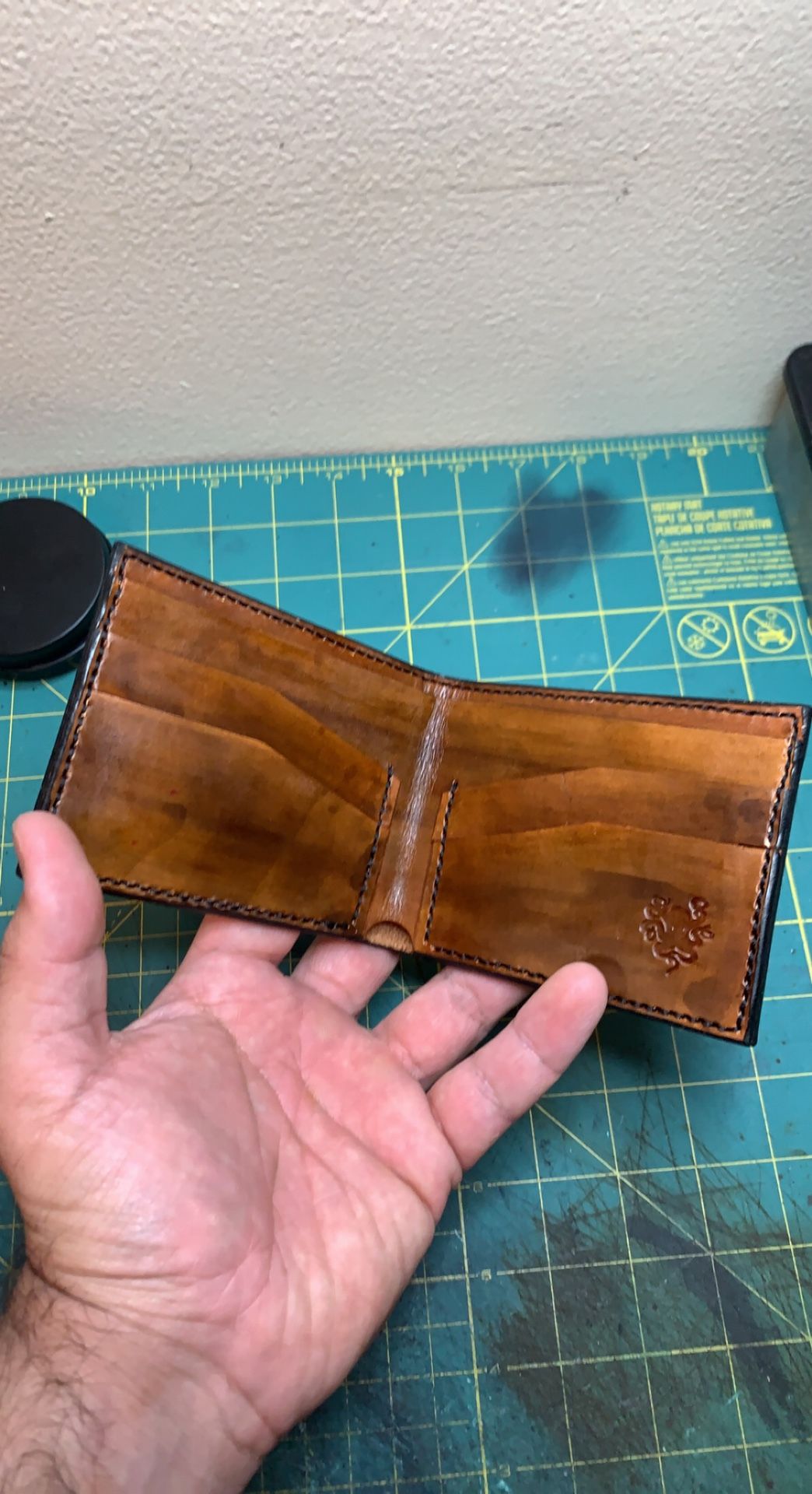 Custom Leatherwork – Wallets, Holsters, Sheaths & More