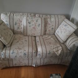 Couch Loveseat 