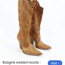 Woman’s Western Boots BCBG 