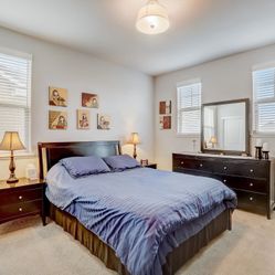 Queen Bedroom Set With Mattress 