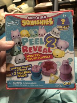 SOFTNSLO SQUISHIES MYSTERY FIG PLAYSET