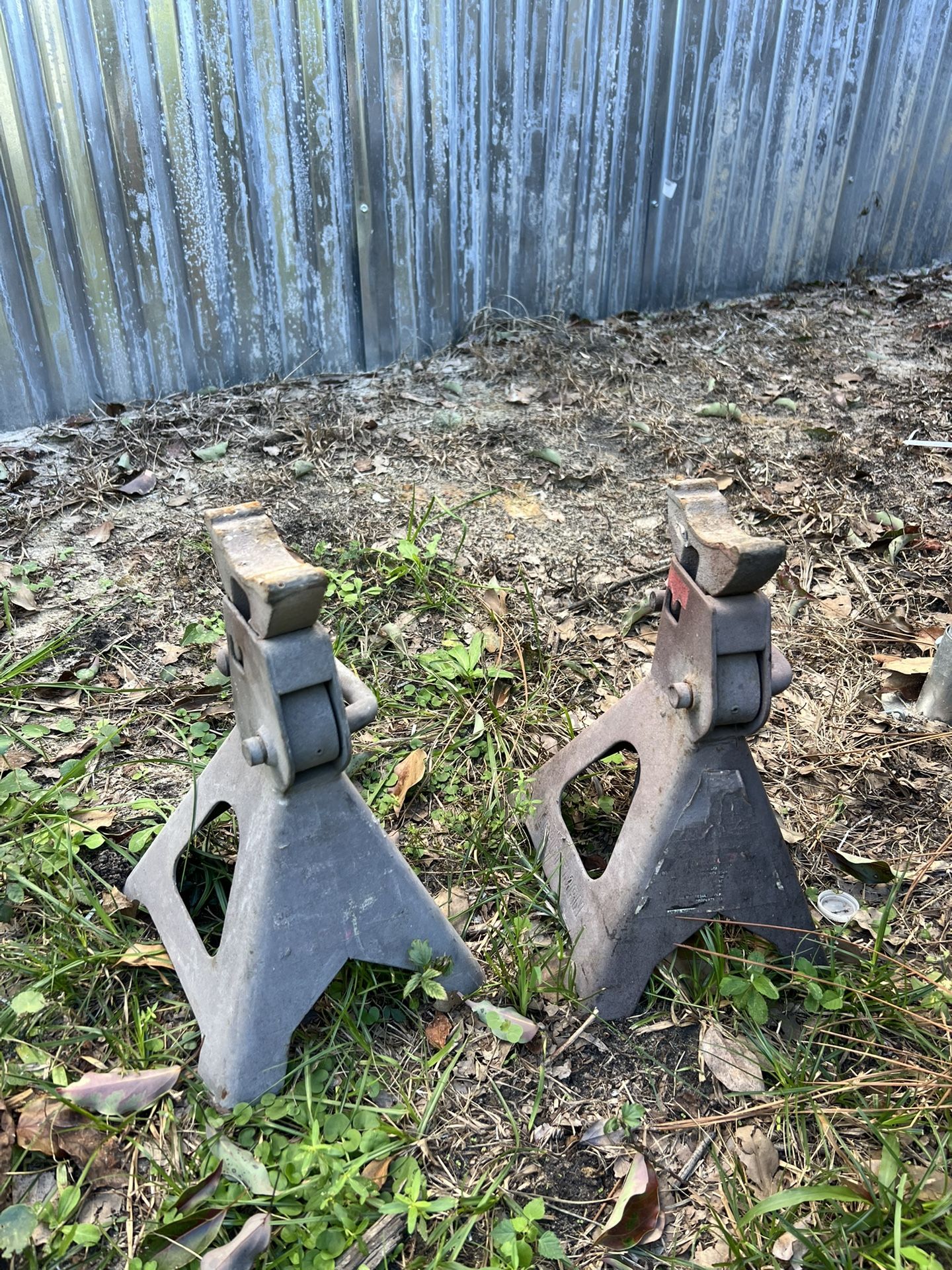 2 Jack Stand