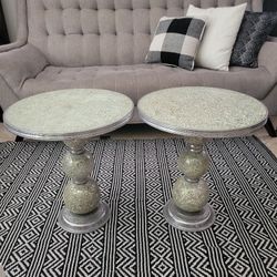  End  Tables , In Good Condition 2pc
