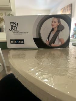 Shiatsu massager with heat