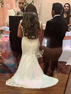Wedding dress