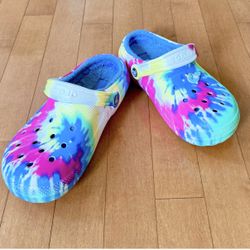 Lined Crocs Tie-Dye