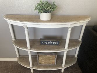 Farmhouse Entry Table $140
