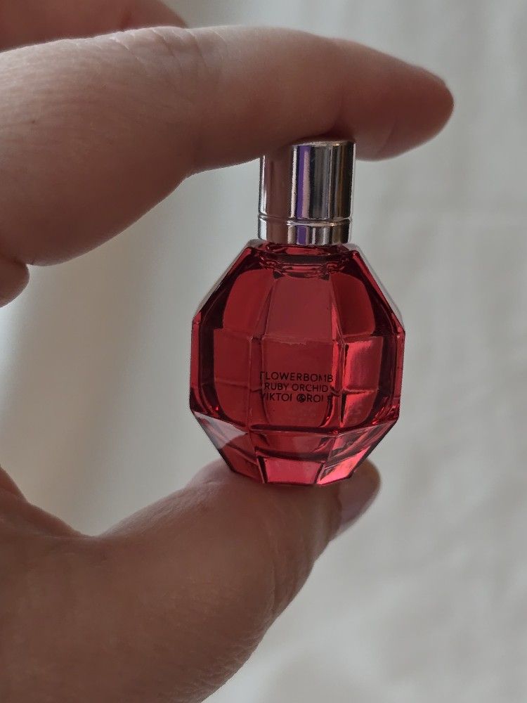 7ml V&R Ruby Orchid perfume mini, no box