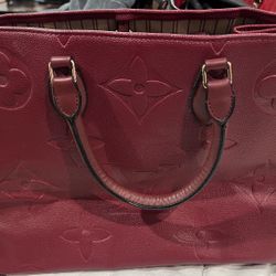 LV Purse