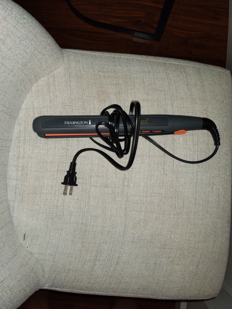 Remington Hair Straightener