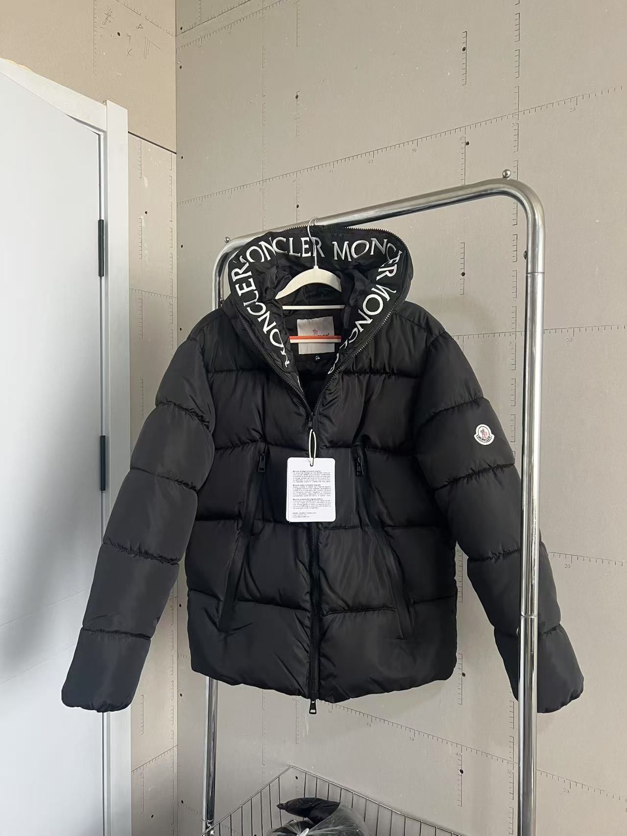 BRAND NEW - Black Moncler Puffer
