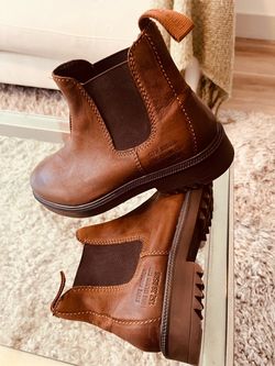 Steve Madden Brown Leather Chelsea Boots size 10.5