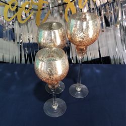 Decorative Cups 