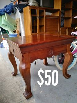 Large side/ end table