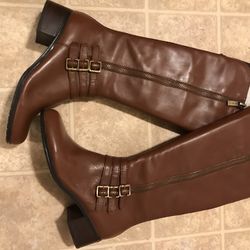 Brown Boots Size7