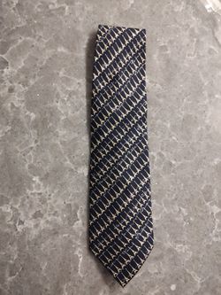 Henry C'ome Necktie Silk of the Eiffel Tower Design
