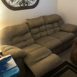 Couch Recliner 