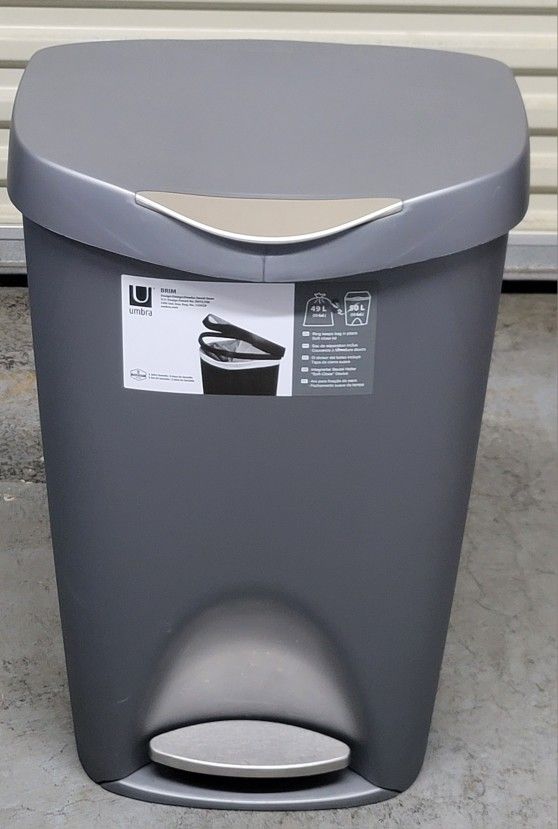 13 Gallon Trash Can with Lid (Multiple Available)