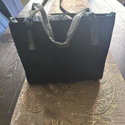 Yolando Ladies Leather Purse 