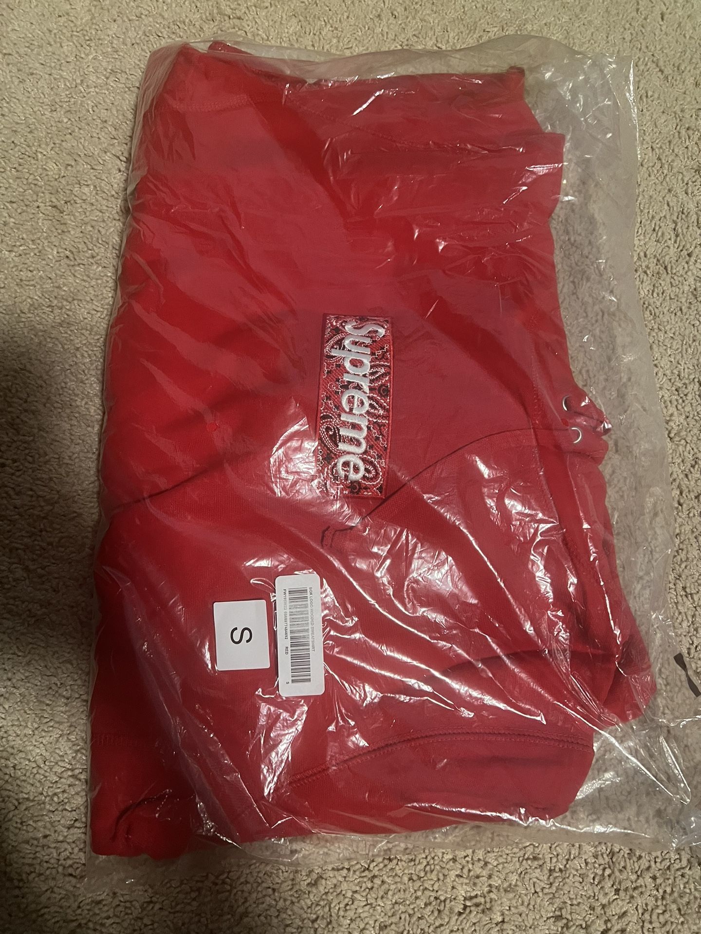 Supreme bandana box logo hoodie, Size Small
