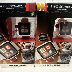 FAO Schwarz Social Star Selfie Watch with Games, 