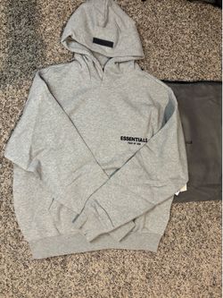 Essential hoodie
