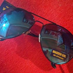 NWT! Madden Girl Aviator Sunglasses