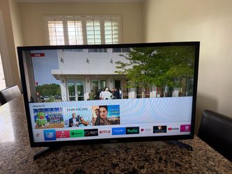 Samsung 32” tv 720 smart tv