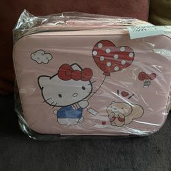 Hello Kitty Makeup Box