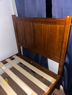Wooden bed frame twin