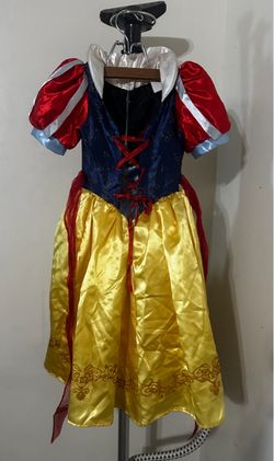 Vintage Snow White Dress
