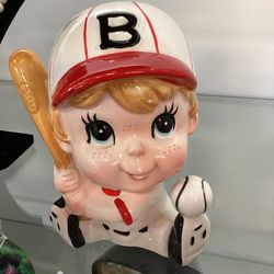Vintage baseball boy vase – Japan #6775